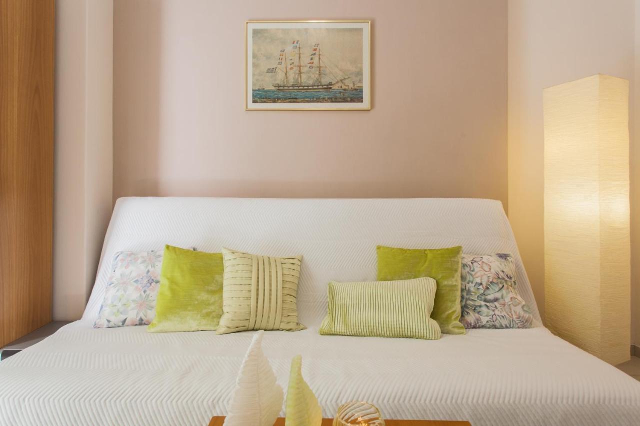Central Apartment At Plaka 1 Bed For 2 Pers Atenas Exterior foto